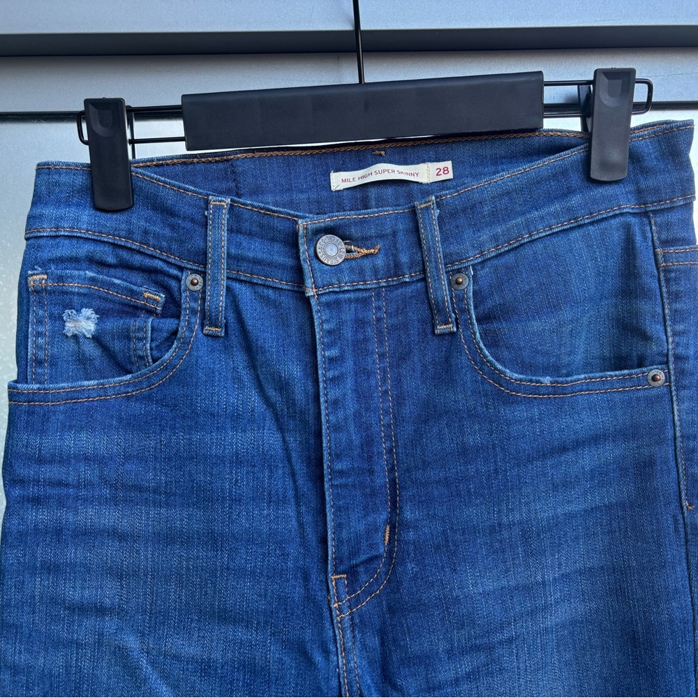 Levi’s | Mile High Super Skinny - Picture 3 of 5